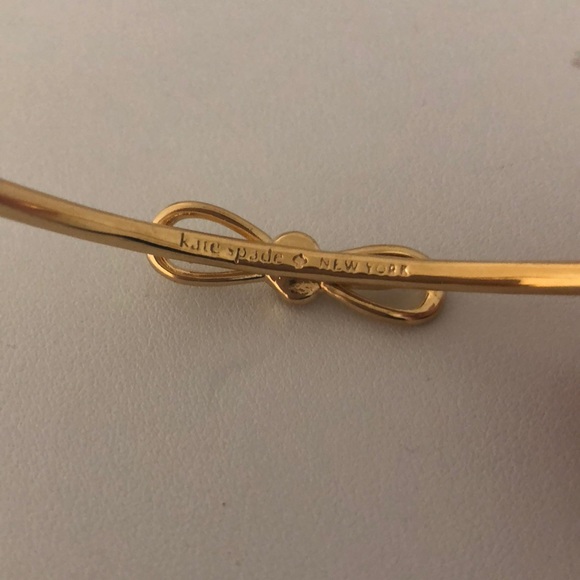 Kate Spade Bow Bangle - Picture 4 of 4